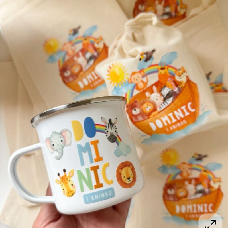 Caneca com personalização para festa infantil